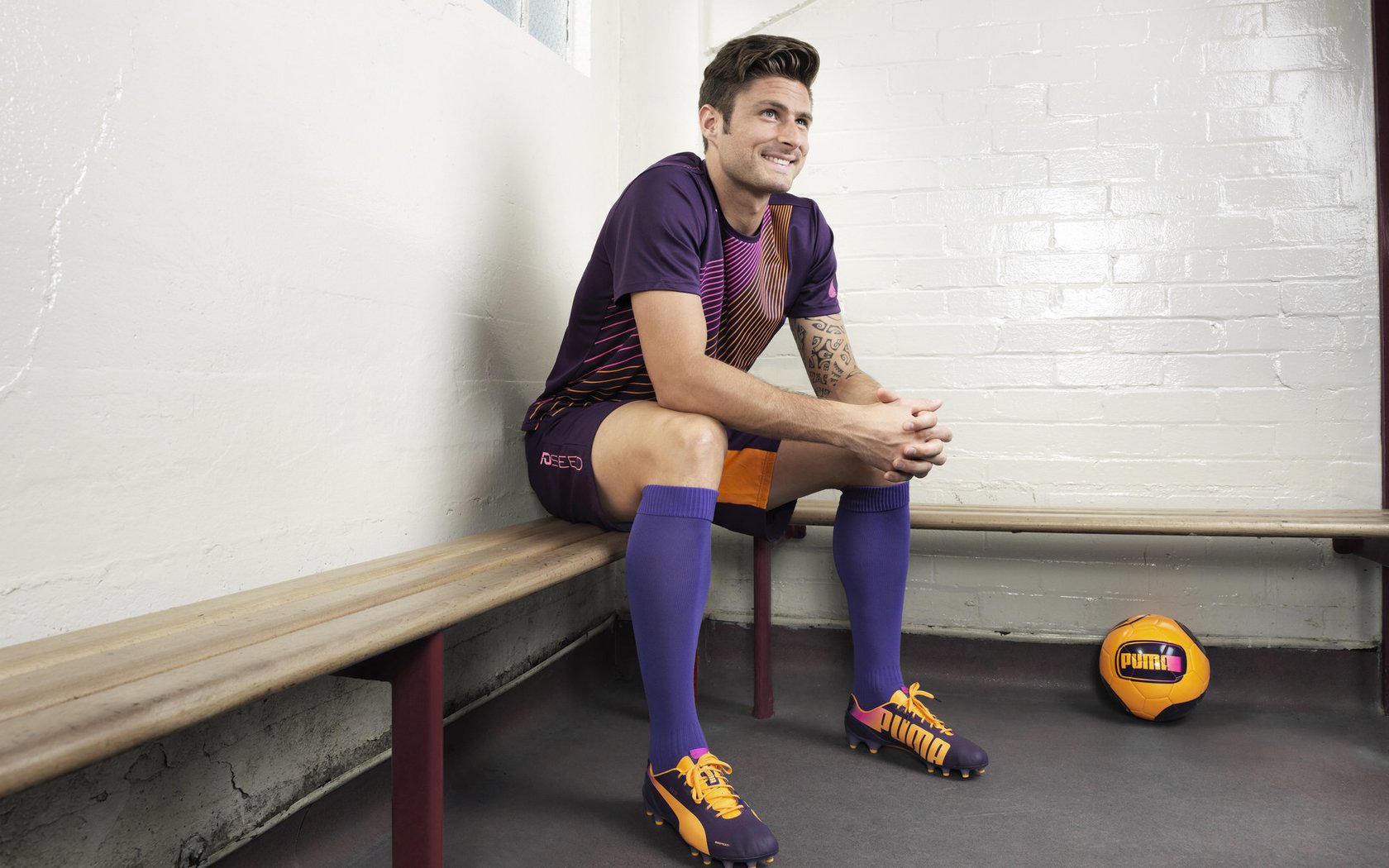 开云官方-国家队团结协作取得胜利，实力不可小觑，国家团结协作的例子